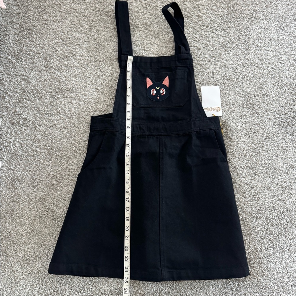 HOT TOPIC - Sailor Moon - Luna black jumper dress with pockets - size small